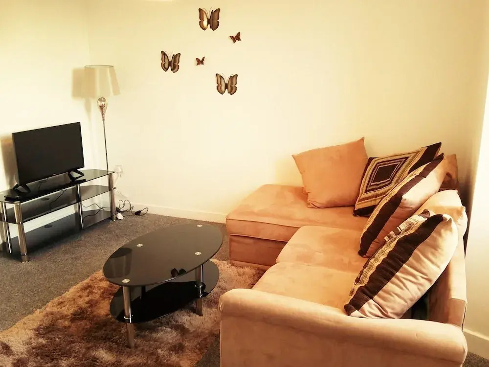3 Bed Apartment near Botanic Gardens