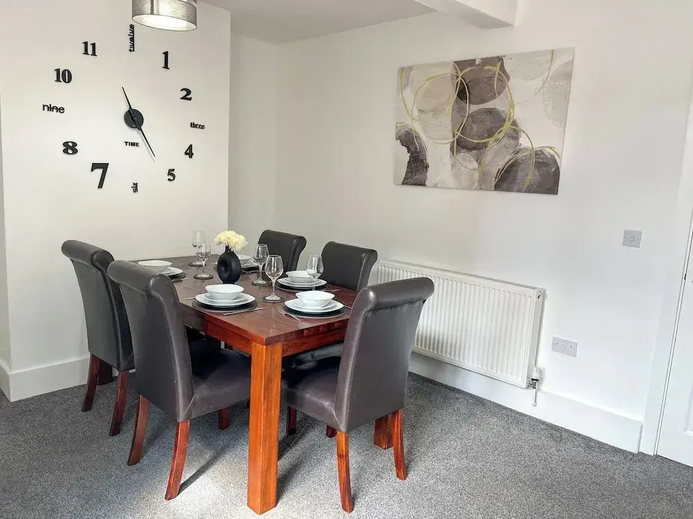 3 Bed House At 8 Nantwich Road