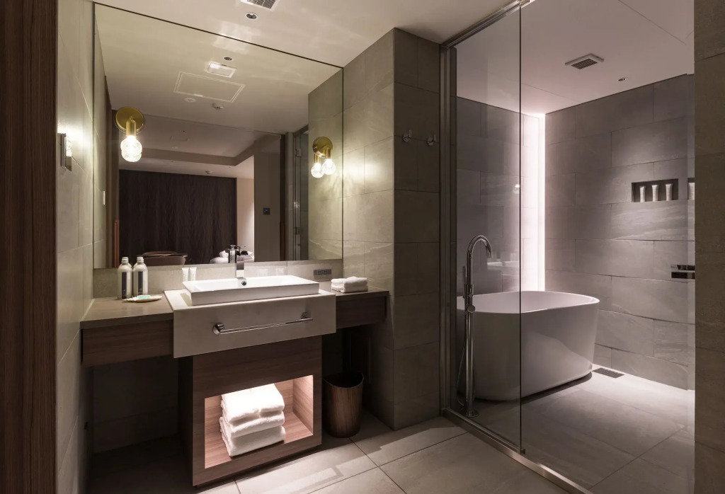 THE skM TOKYO HOTEL & DINING