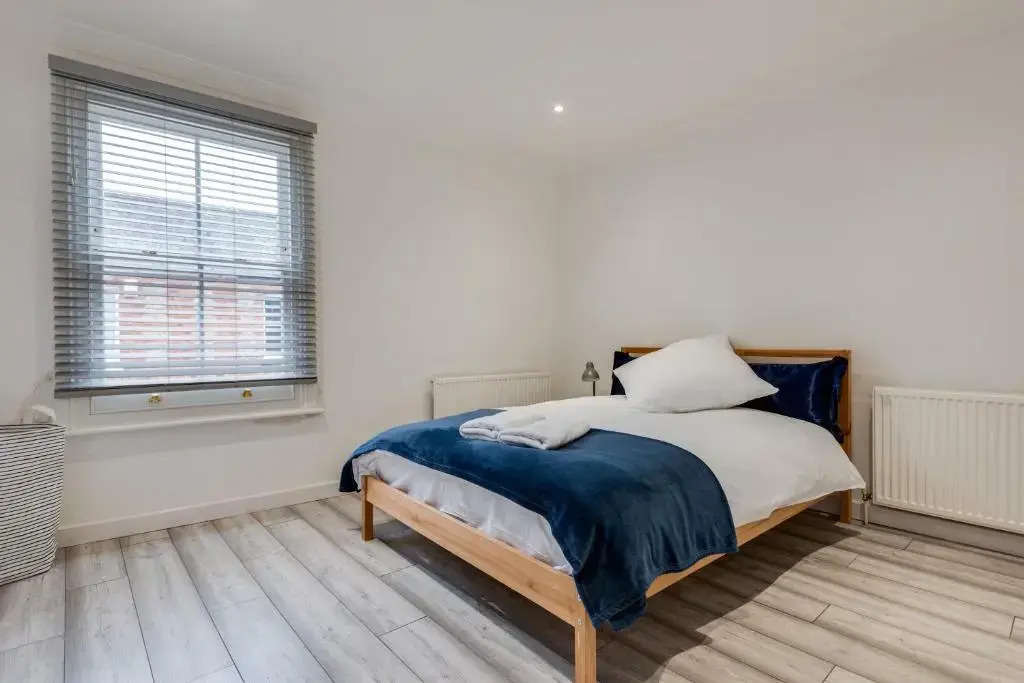 Bright Spacious 2-bedroom Jericho House