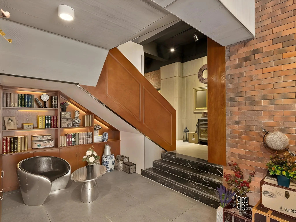 James Joyce Coffetel (Chengdu Kuanzhai Alley)