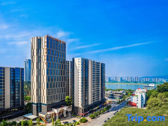 Vienna International Hotel (Changsha Orange Isle Head)