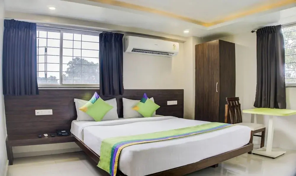 Treebo Trip Grand Pune