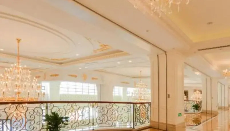 Binhai Jinshi International Hotel
