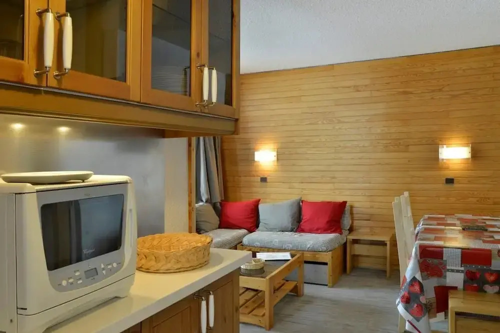 Belle Plagne Two-Roomed Apartment for 6/7 People of 40 Mâ² Am123