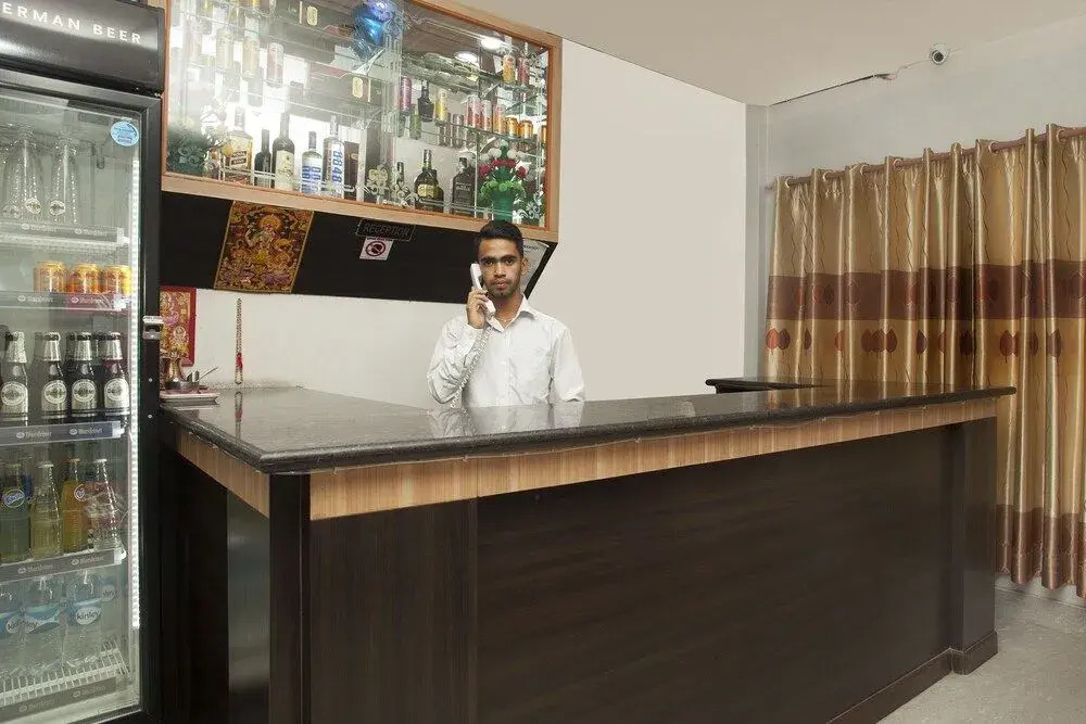SPOT ON 428 Hotel President