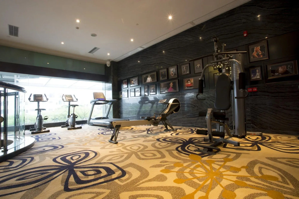 DeRUCCI Hotel