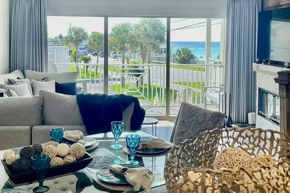 Beach Pointe 102- The Salty Seahorse