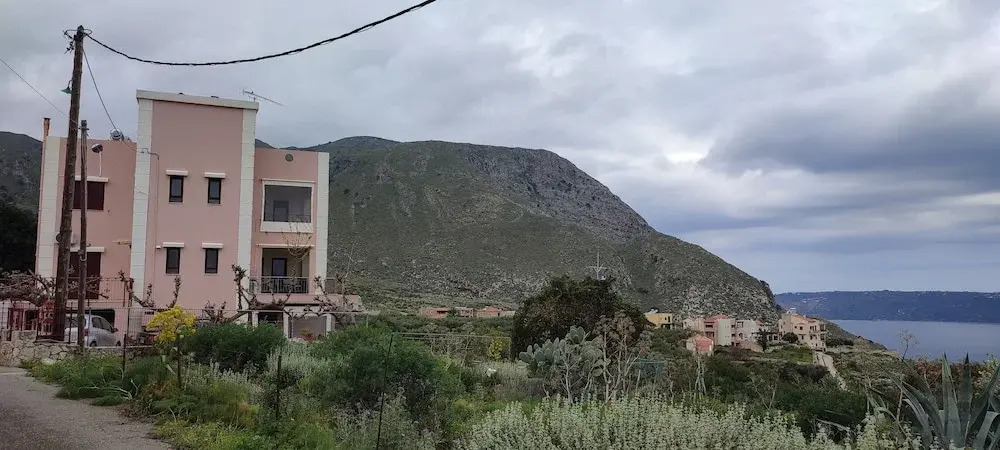 ALONI cottage