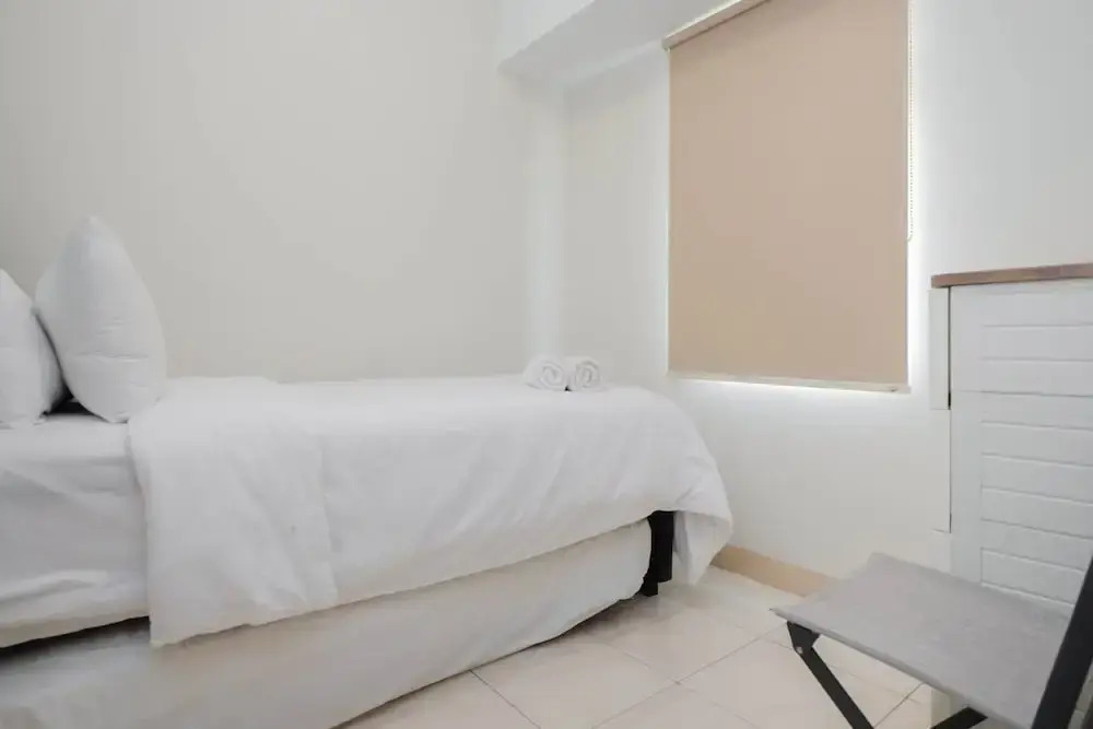 Newly Furnished 2BR Apartment at Springlake Summarecon