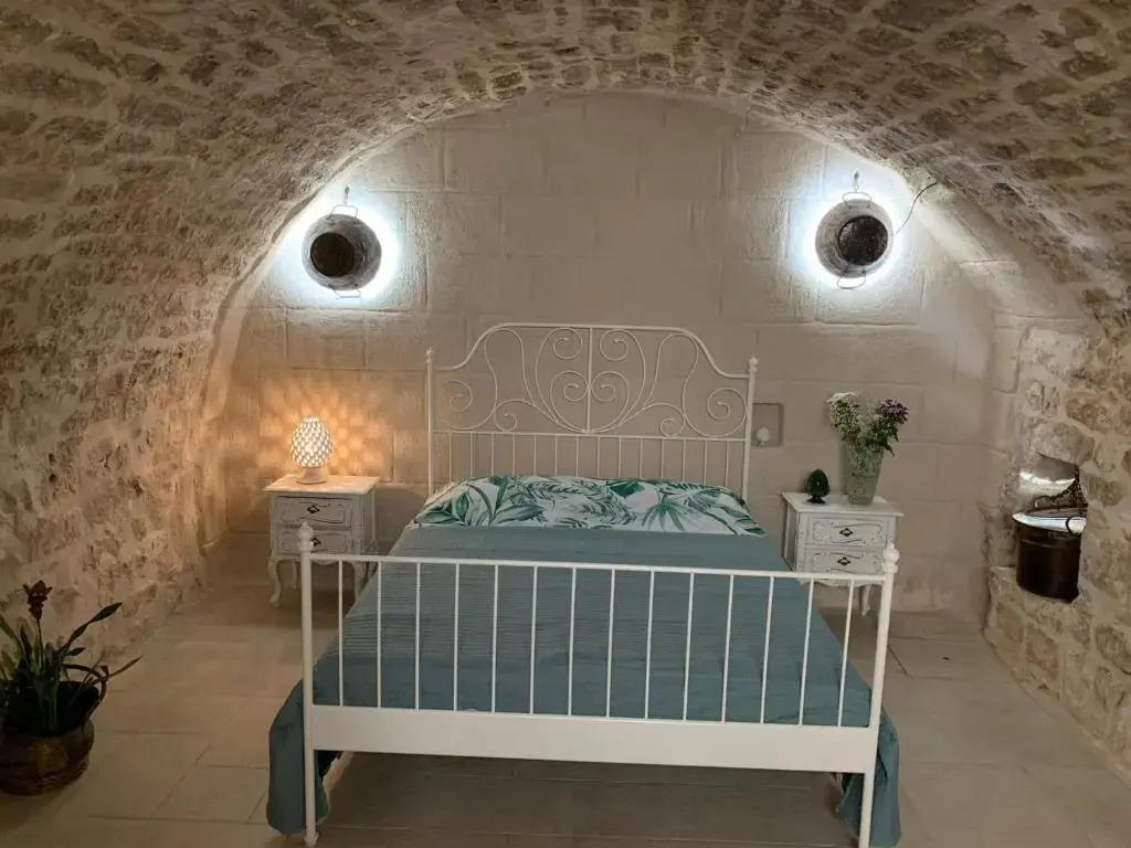 fiori catene tra le torri