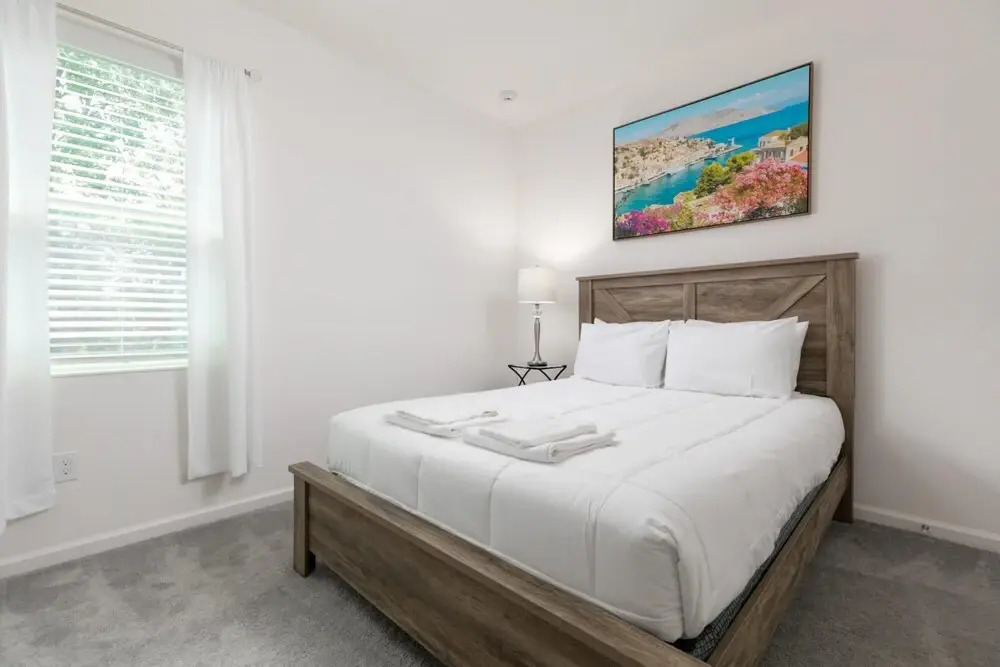 Incredible large home minutes from Disney