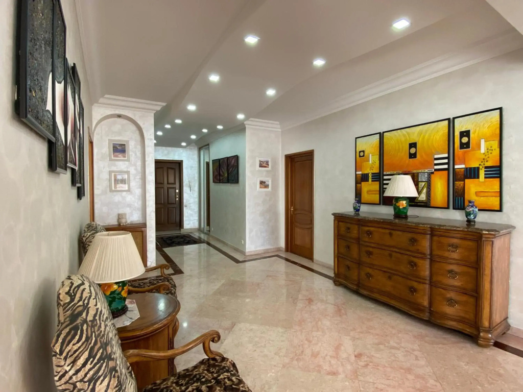 Northern Avenue, 2 bedrooms Luxury, Unique apartment HH610