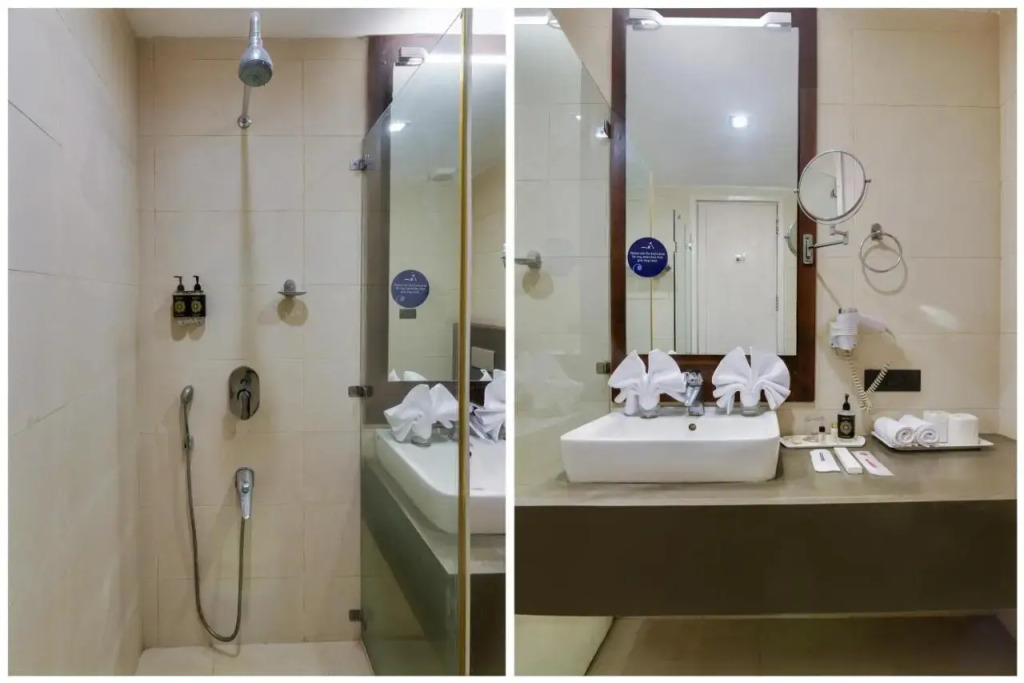 Hotel Bluestone Nehru Place by The Cosy Hotels
