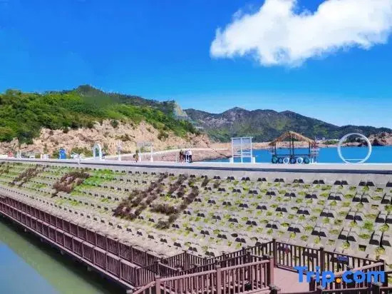 Jiucaiao Blue Bay Resort Center