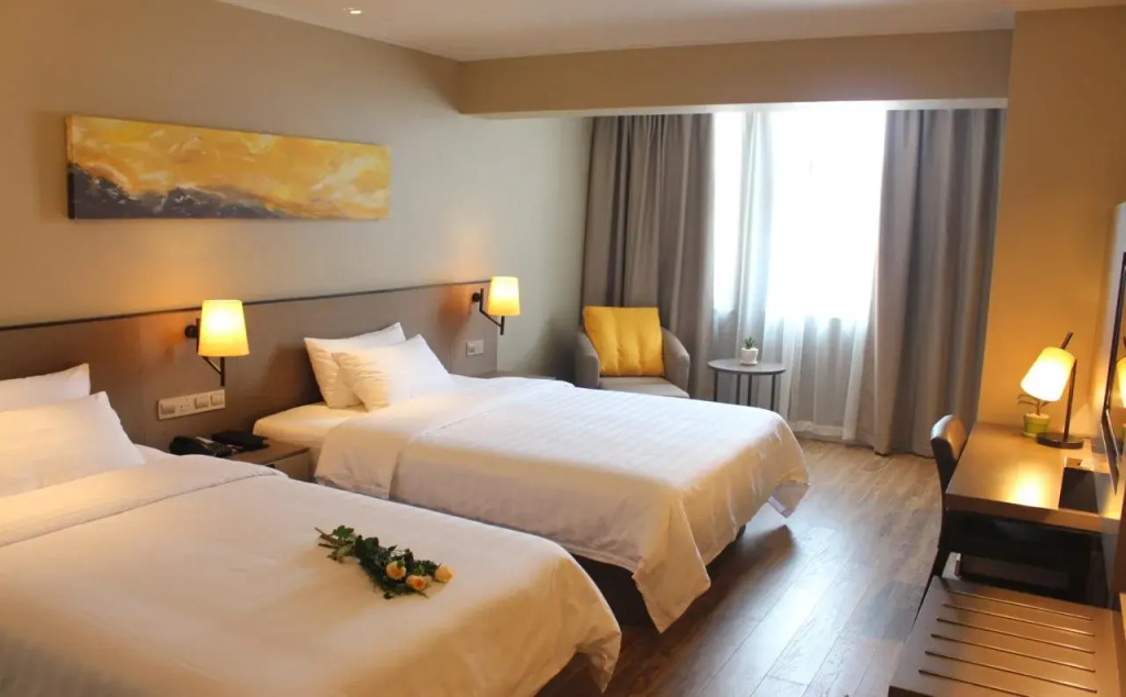 Home Inn Shanghai Pudong Airport Chuansha Subway Station