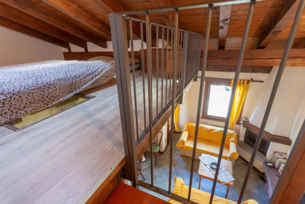 Chalet Mew