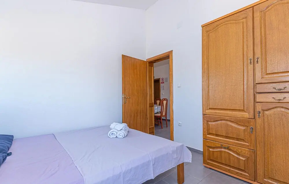 Nice Apartment in Kanica With Wifi and 2 Bedrooms