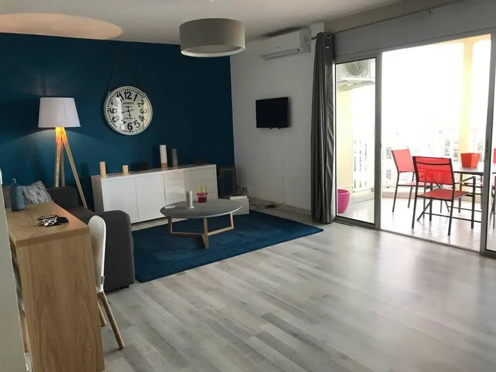 Apartment With one Bedroom in Saint-denis, With Wonderful sea View, Te