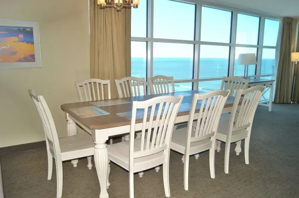 Seaside Resort 1003