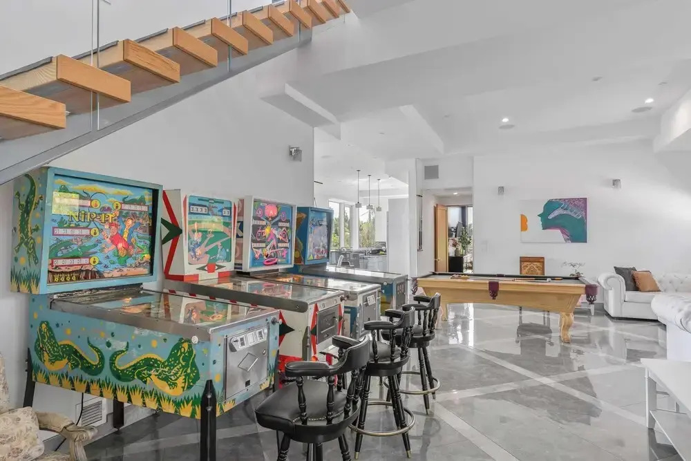 Luxe 8000 Sqft w/ 2 Pools, Sauna, Putting Green, Game Room Alta Vista Estate