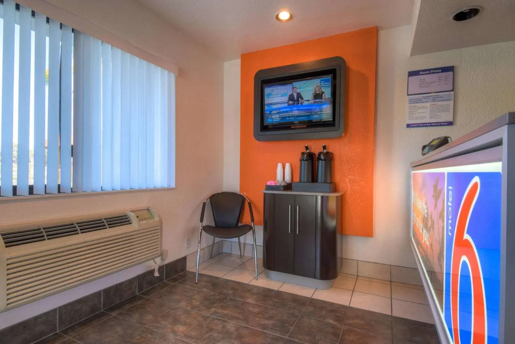 Motel 6-San Ysidro, CA - San Diego - Border