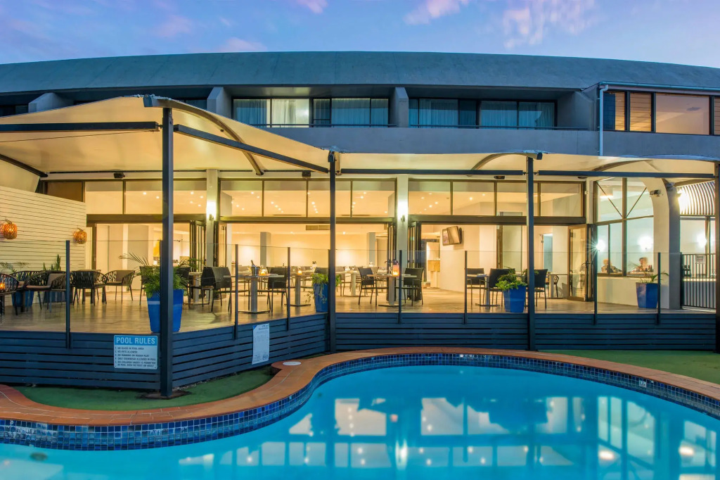 Mercure Charlestown
