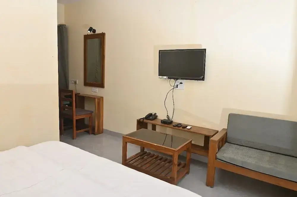Shiv Parvati Resort