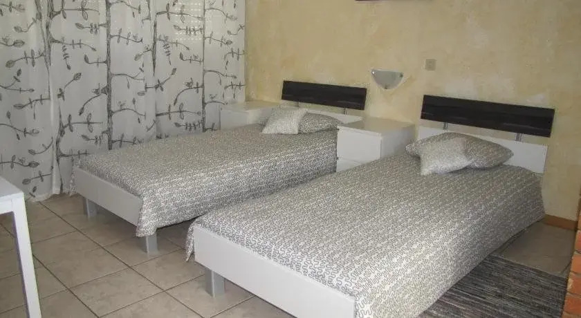 Residence Tell