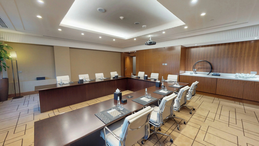 The Hotel Galleria Jeddah, Curio Collection by Hilton