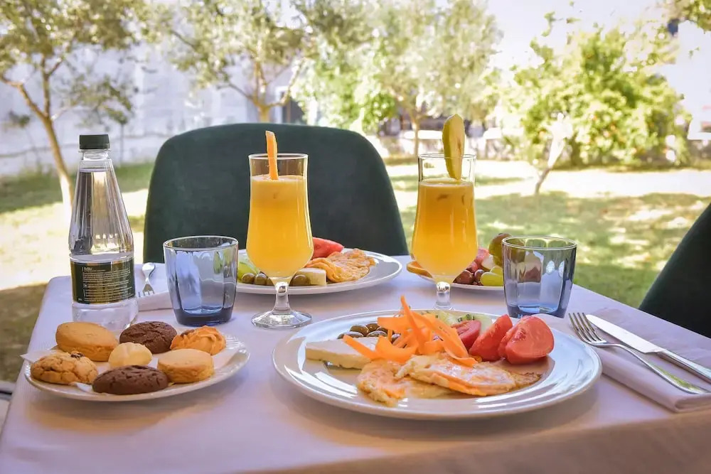 Airport Garden Hotel