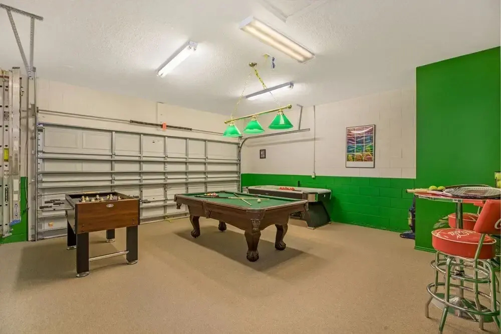 Beautiful, Spacious 5 bed Villa With Sunny Private Pool, Overlooking Conservation Land - 447