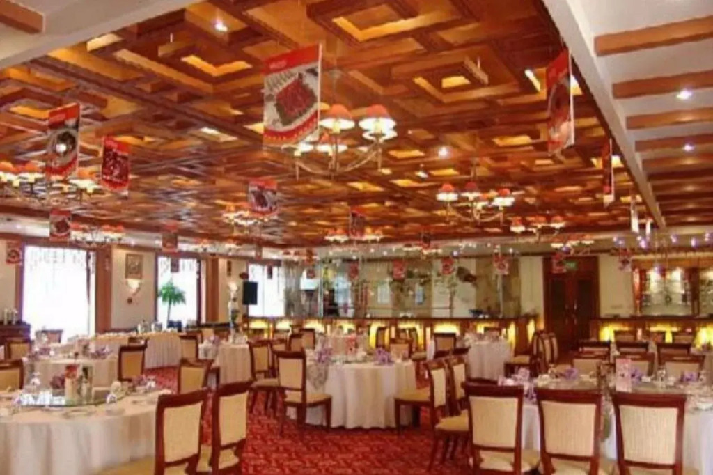 Donsen Hotel