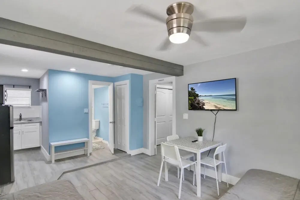 Tarpon River Retreat