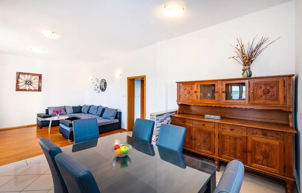 Stunning Home in Maslenica With Wifi and 3 Bedrooms