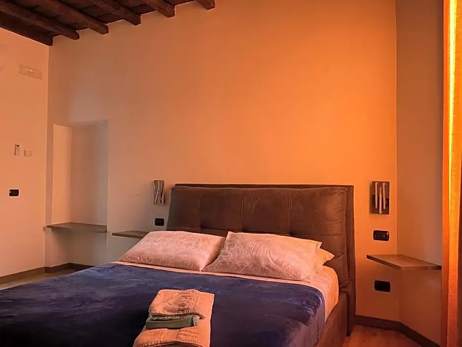 Poste Regie - Milan Guest House