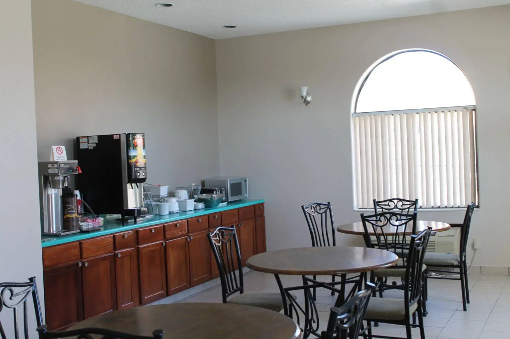 Rodeway Inn