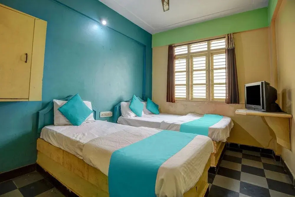 Hotel Sri Thirumala Paradise