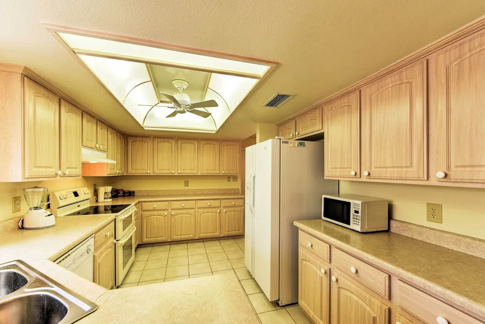 Sun Lakes House w/ Patio by Cottonwood Golf Course