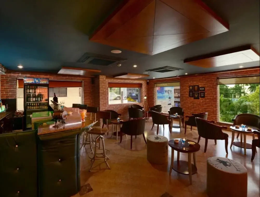 Clarks Inn Airport Hotel