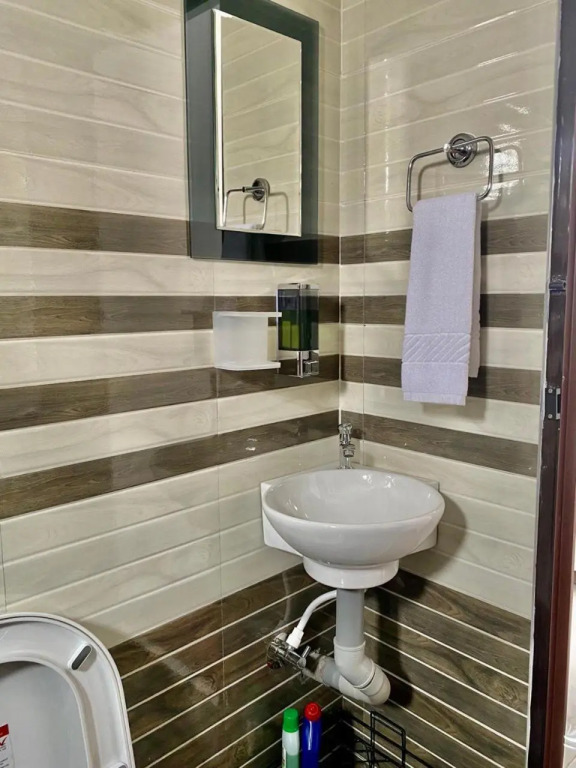 DOLPHIN ENCLAVE SERVICE STUDIO APARTMENTS