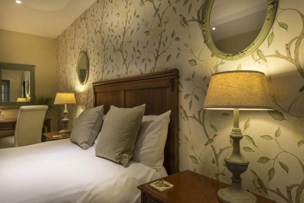 The Golden Fleece Hotel, Thirsk, North Yorkshire - The Coaching Inn Group