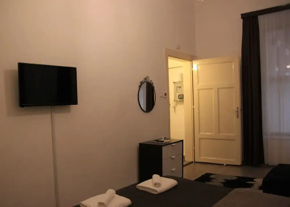Duna Szecsi Apartmant