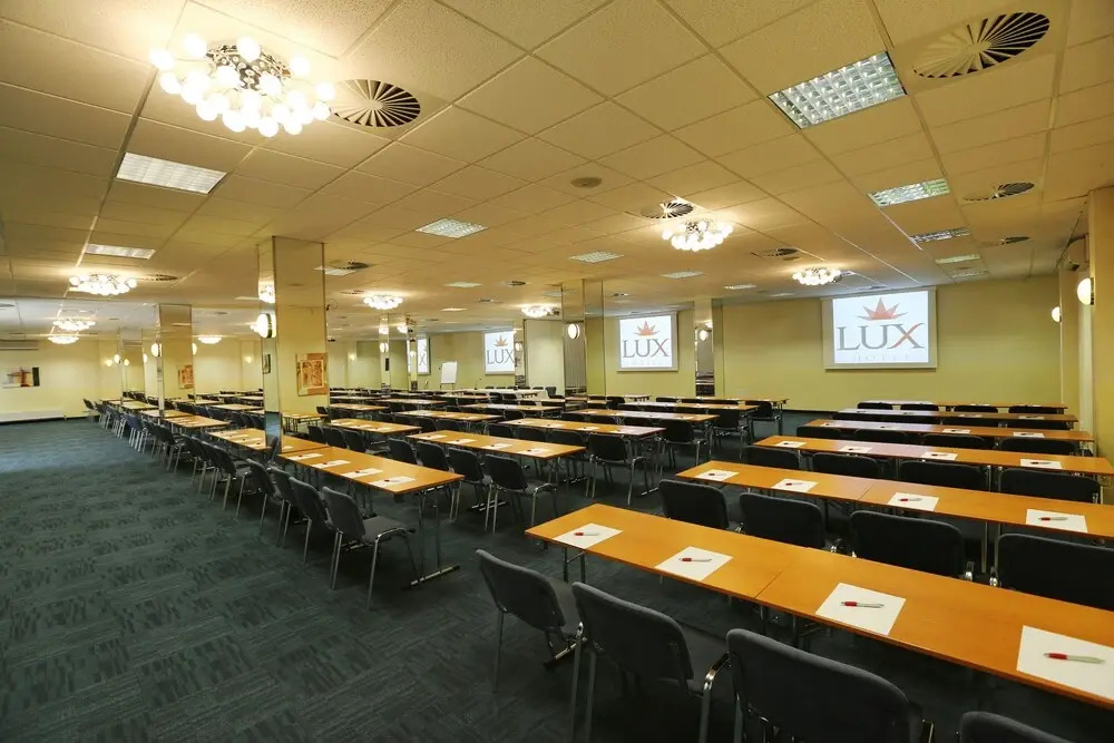 Hotel Lux