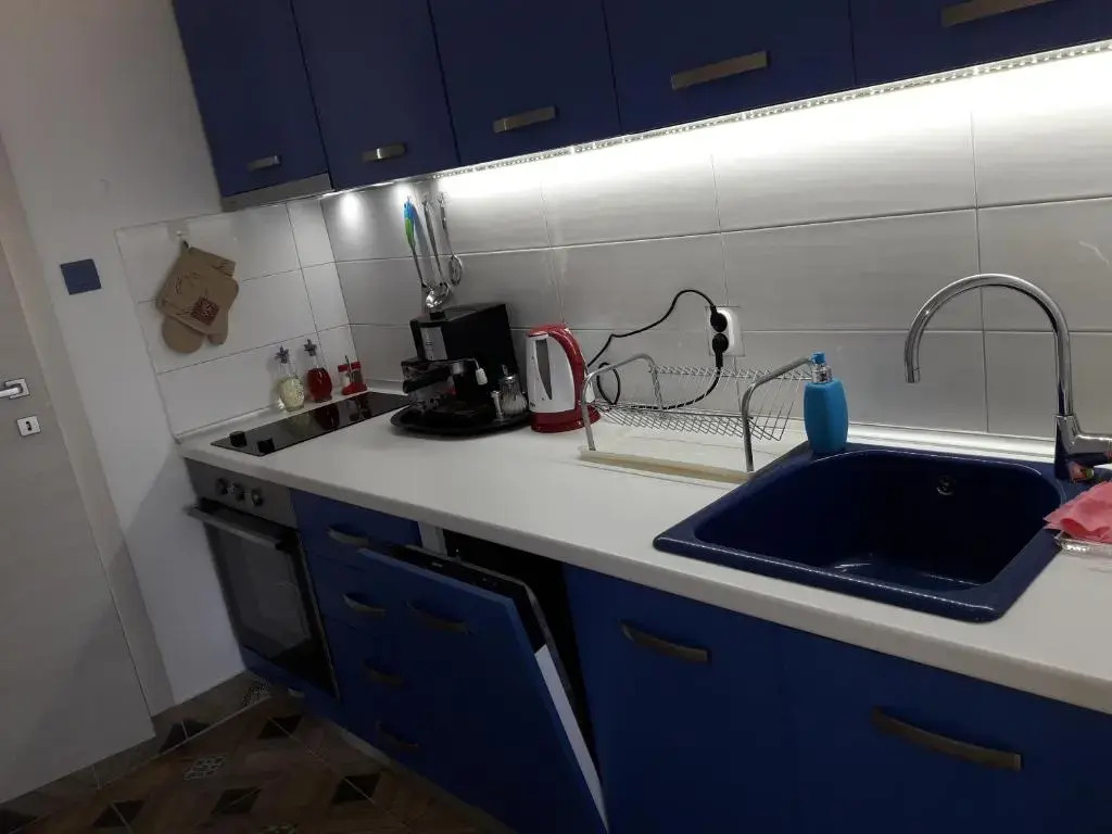 Island Apartment