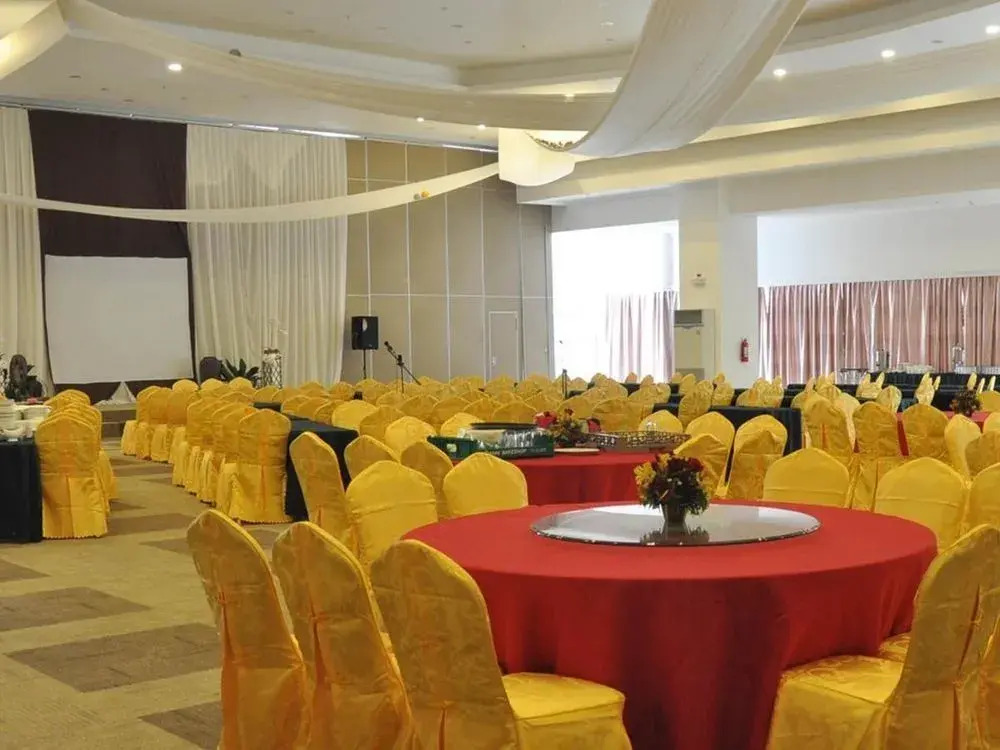 Crown Legacy Hotel