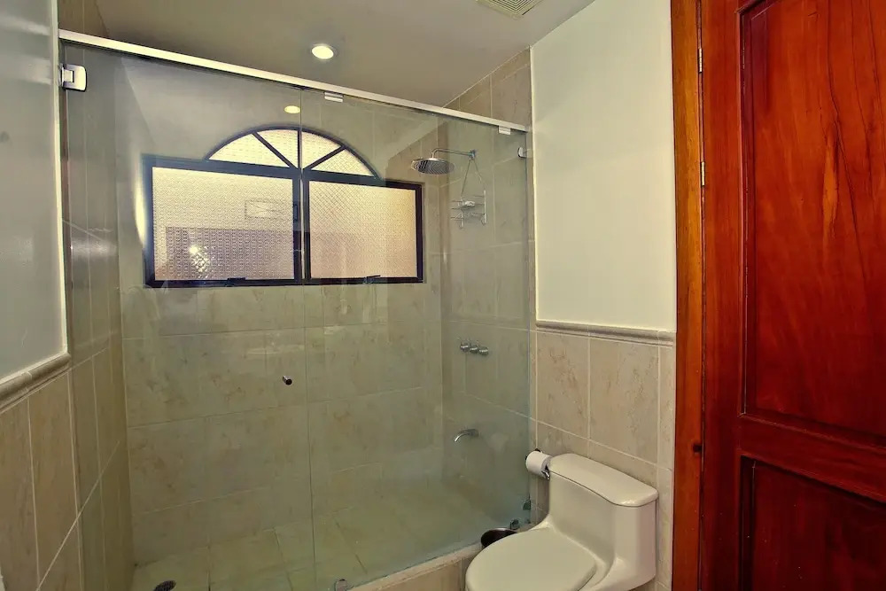 Montecarlo 13 - 2 Br Condo
