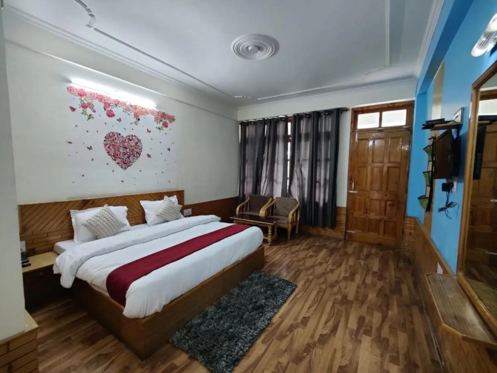 Celebriti by Aransh Group
