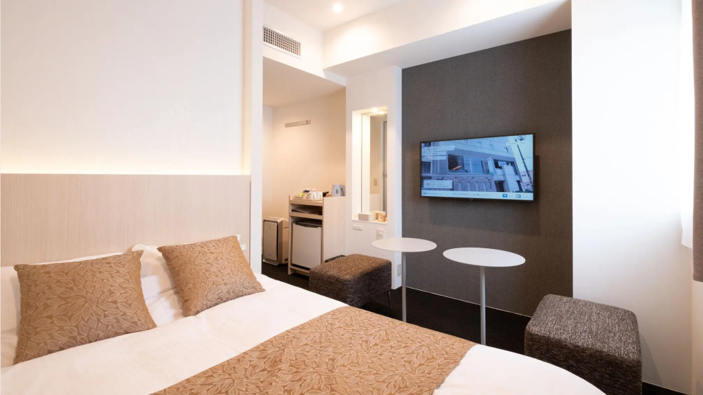 Hotel First Season