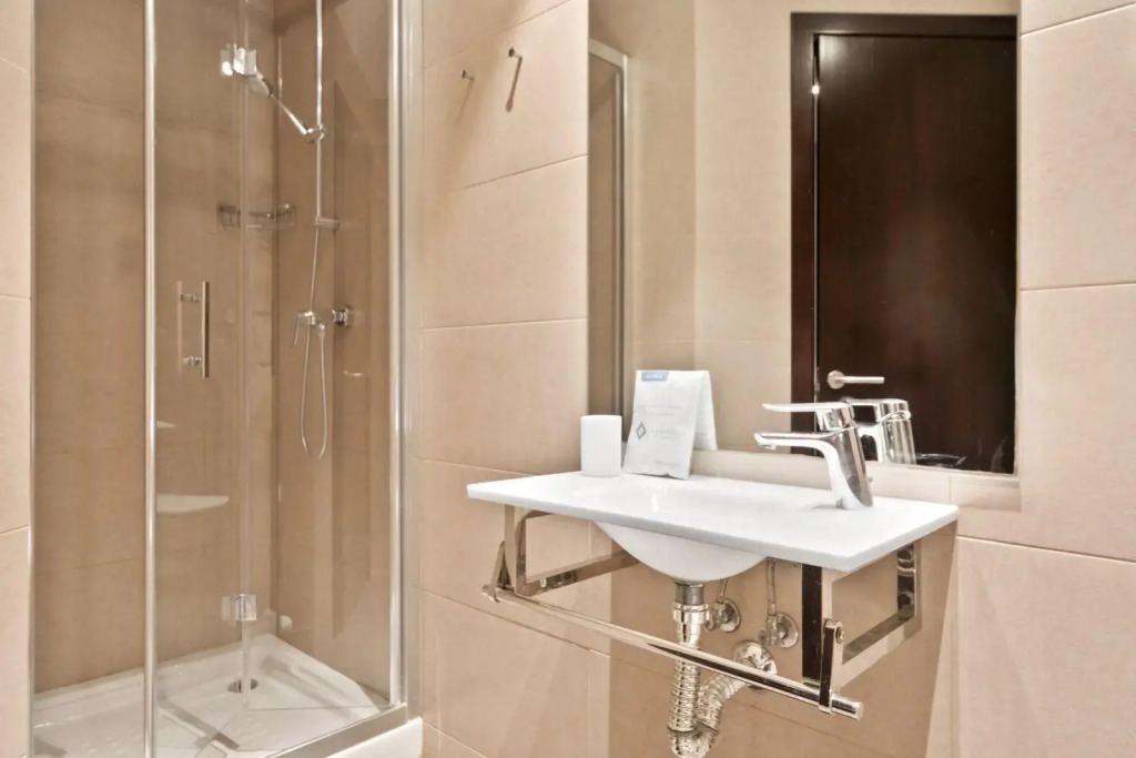 Fisa Rentals Gran Via Apartments